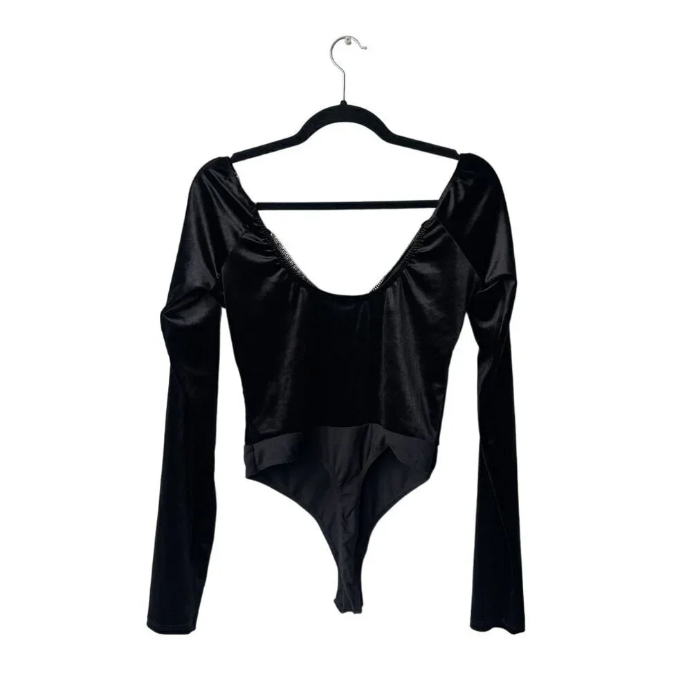 NWT Windsor Womens Bodysuit Size L Rhinestone Long Sleeve‎ Sparkle Embellished